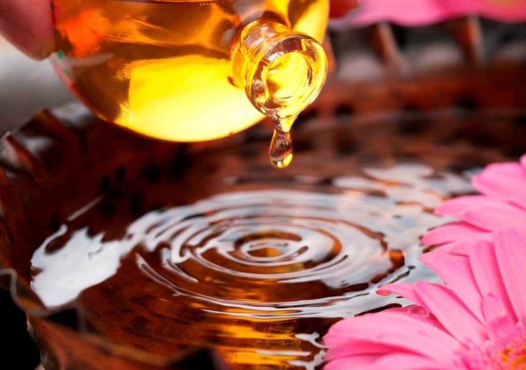 essential oil for aromatherapy